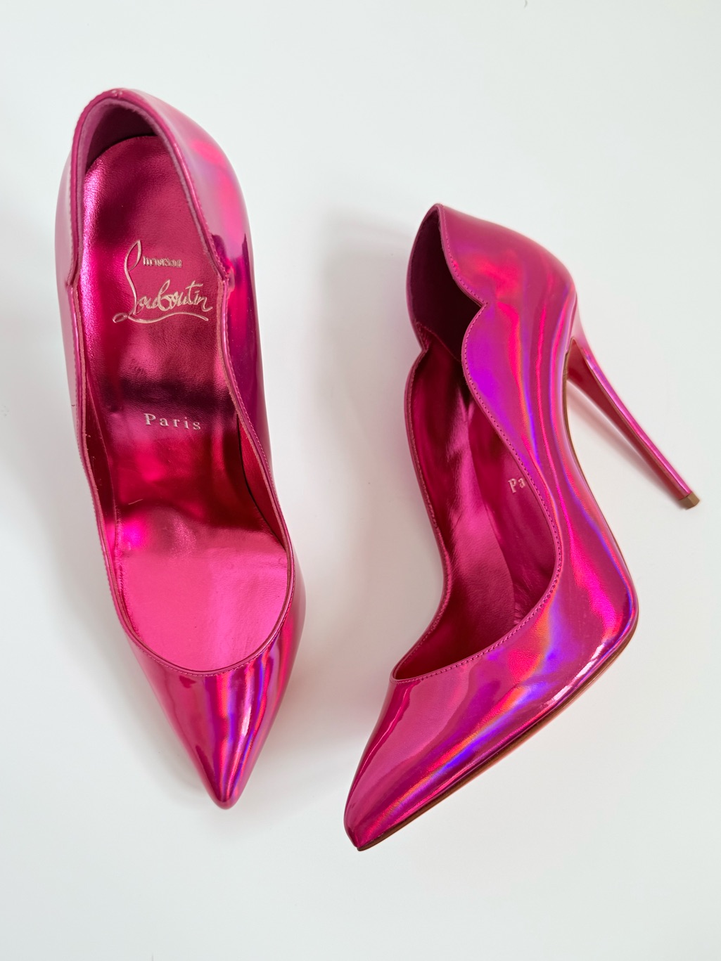 Christian Louboutin Hot Chick 100 Psychic Fuxia Holographic Patent Pumps Eu 38.5